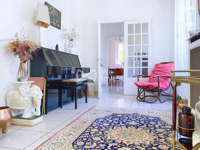 Maison - 183 m² - 7 pièces