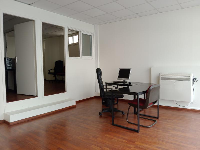 Local commercial - 50 m² - 3 pièces