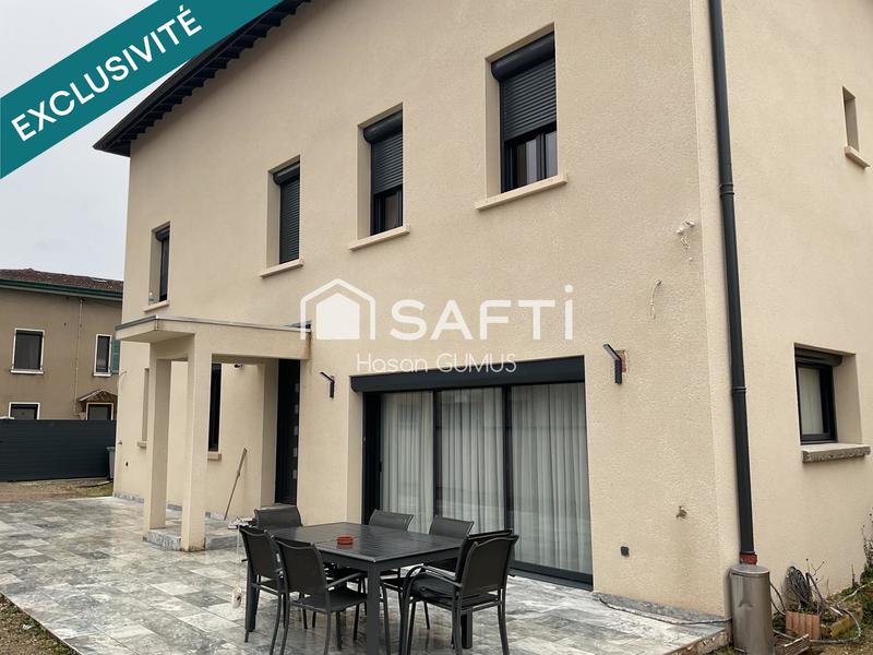 Duplex - 191 m² - 7 pièces