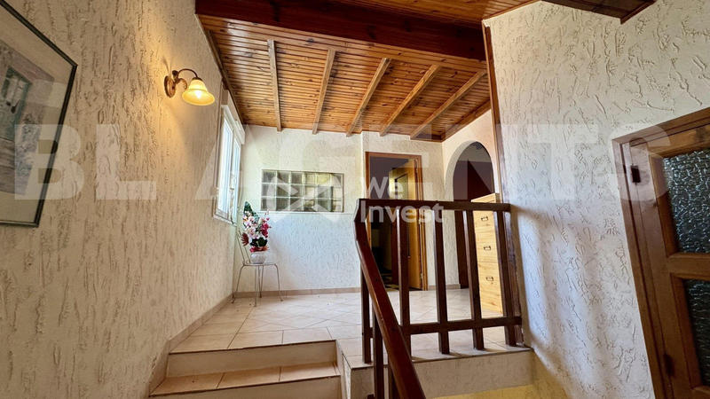 Maison - 139 m² - 7 pièces