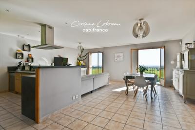 Maison - 123 m² - 6 pièces