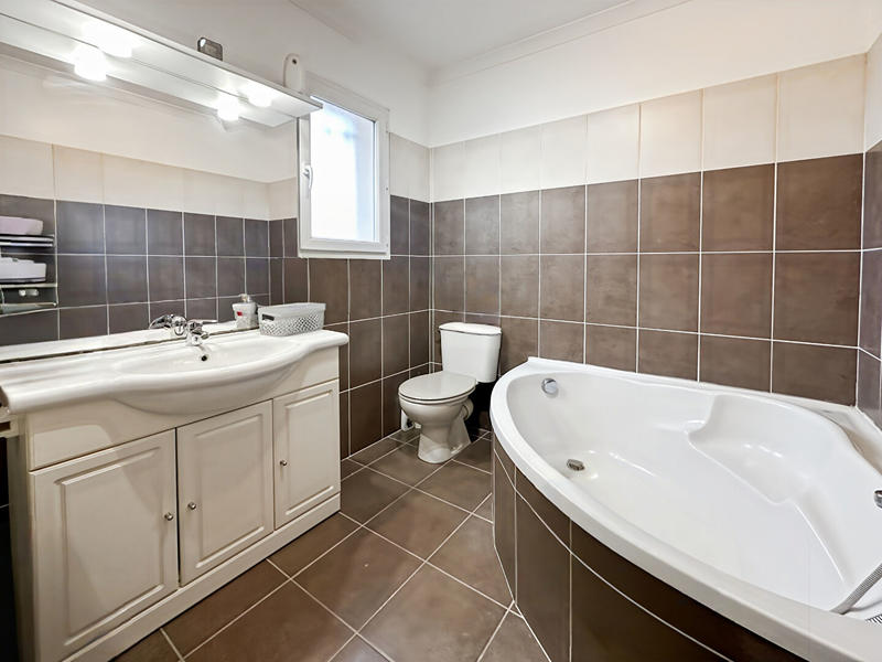 Maison - 103 m² - 6 pièces