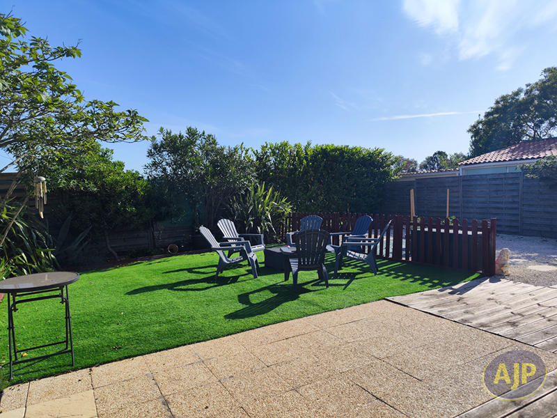 Maison - 90 m² - 5 pièces