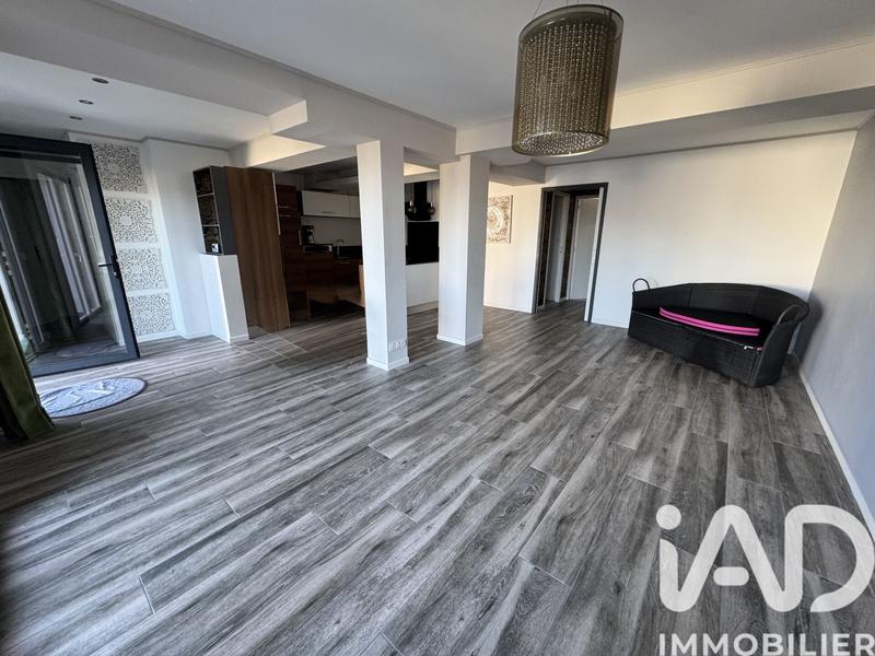 Appartement - 94 m² - 3 pièces