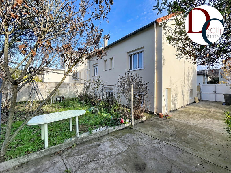 Maison - 120 m² - 6 pièces