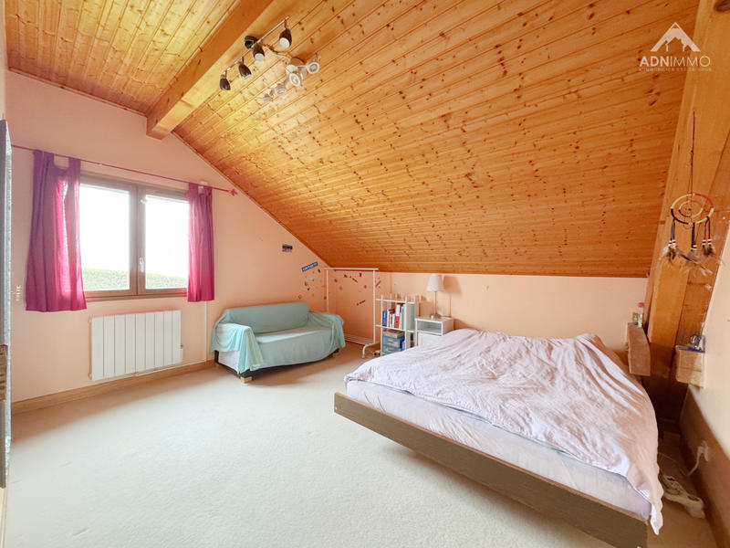 Maison - 200 m² - 6 pièces