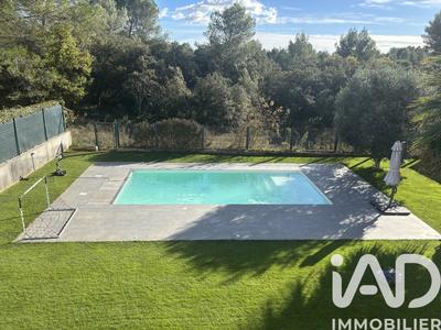 Maison - 179 m² - 6 pièces