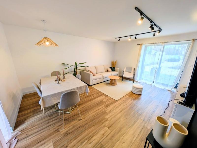 Maison - 95 m² - 5 pièces