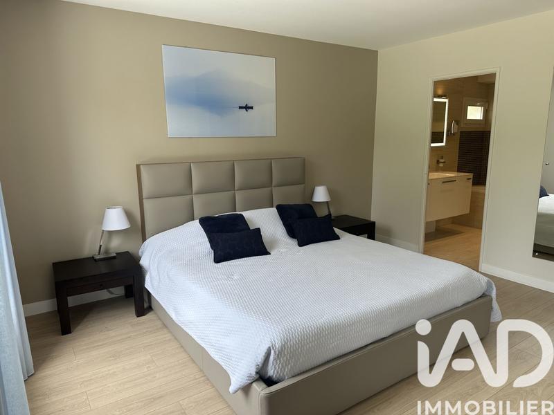 Maison - 171 m² - 6 pièces