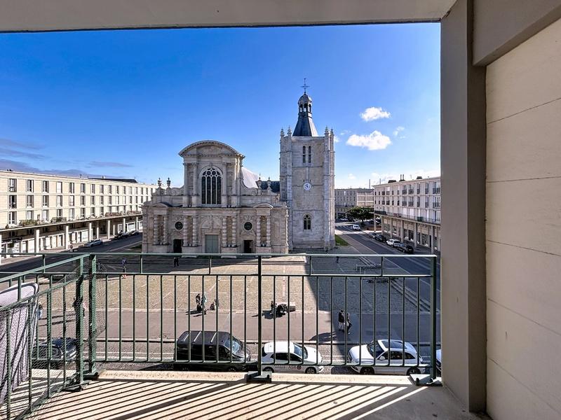 Appartement - 82 m² - 3 pièces