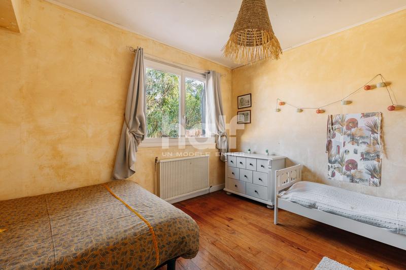 Maison - 170 m² - 6 pièces