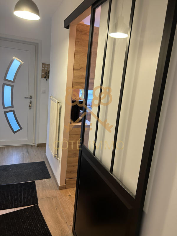 Maison - 90 m² - 3 pièces