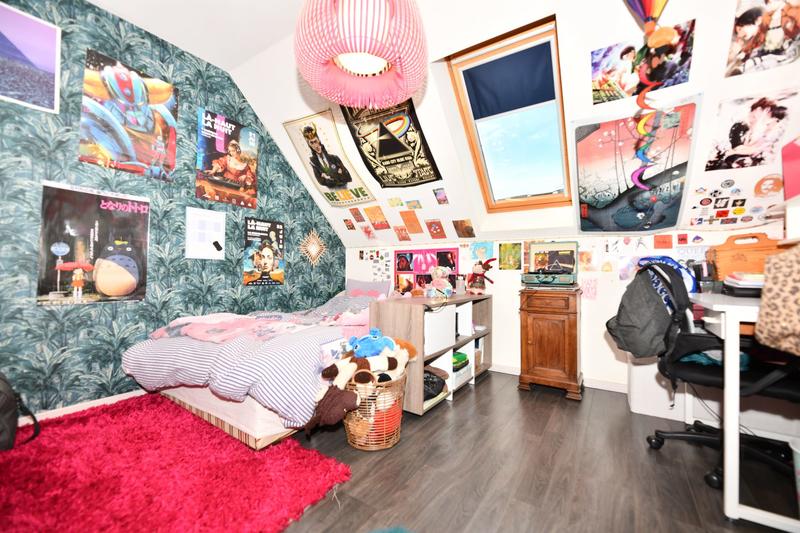 Maison - 144 m² - 5 pièces