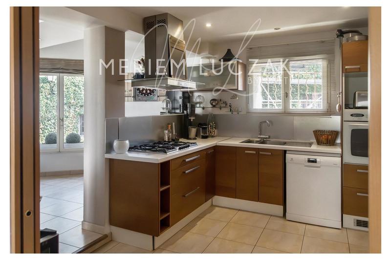 Maison - 135 m² - 6 pièces