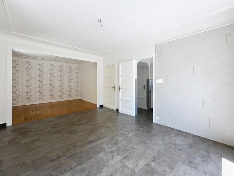 Maison - 97 m² - 6 pièces