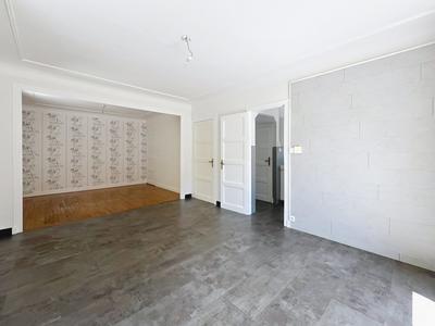 Maison - 97 m² - 6 pièces