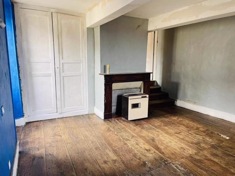 Maison de village - 90 m² - 5 pièces