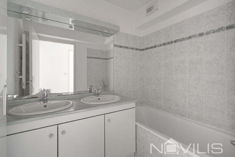 Appartement - 79 m² - 4 pièces