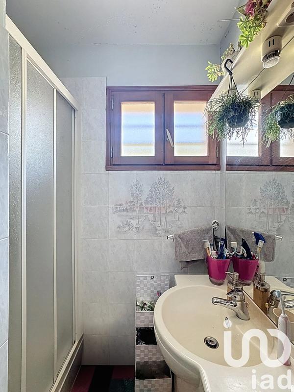 Maison - 211 m² - 6 pièces