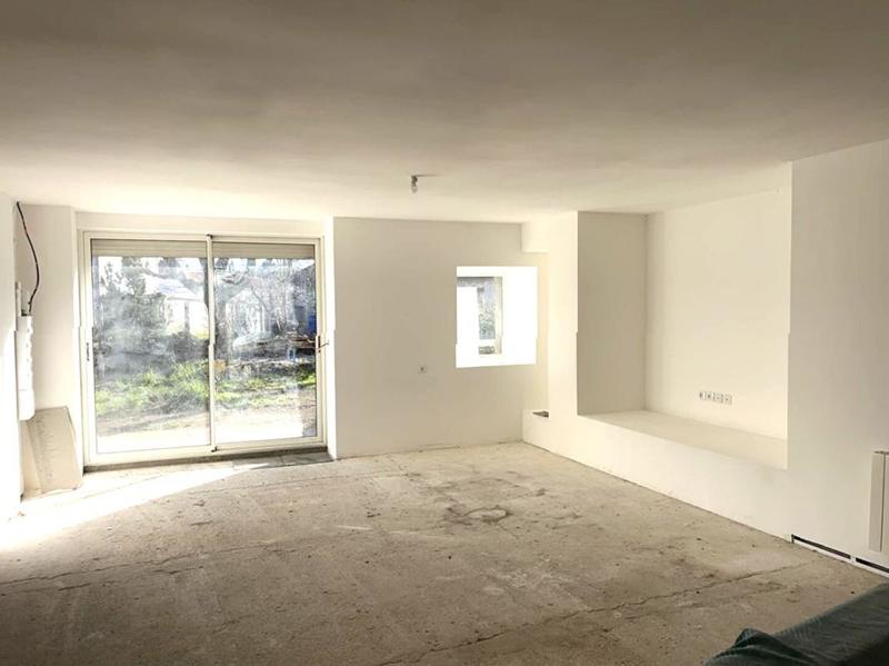 Maison - 248 m² - 11 pièces