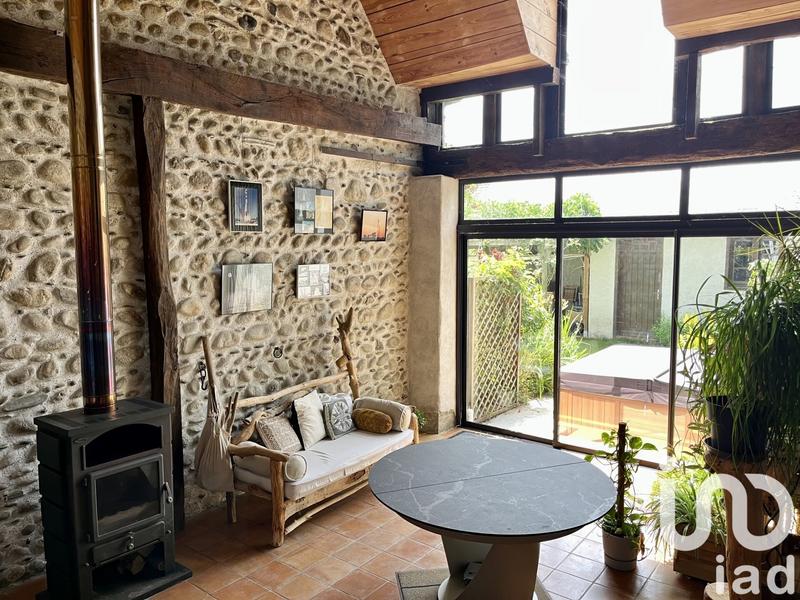 Maison - 271 m² - 8 pièces