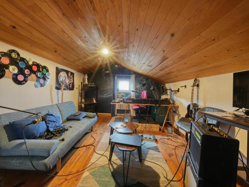 Maison - 170 m² - 6 pièces