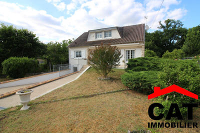 Maison - 133 m² - 6 pièces