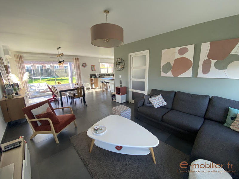 Maison - 136 m² - 5 pièces