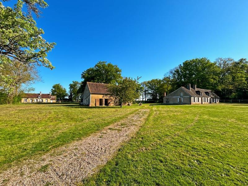 Maison de domaine équestre - 520 m² - 7 pièces