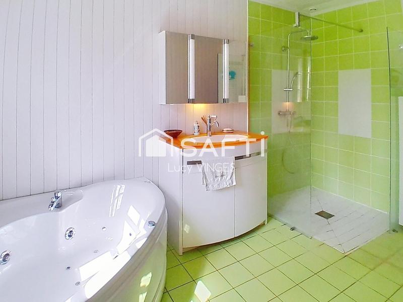 Maison - 111 m² - 5 pièces