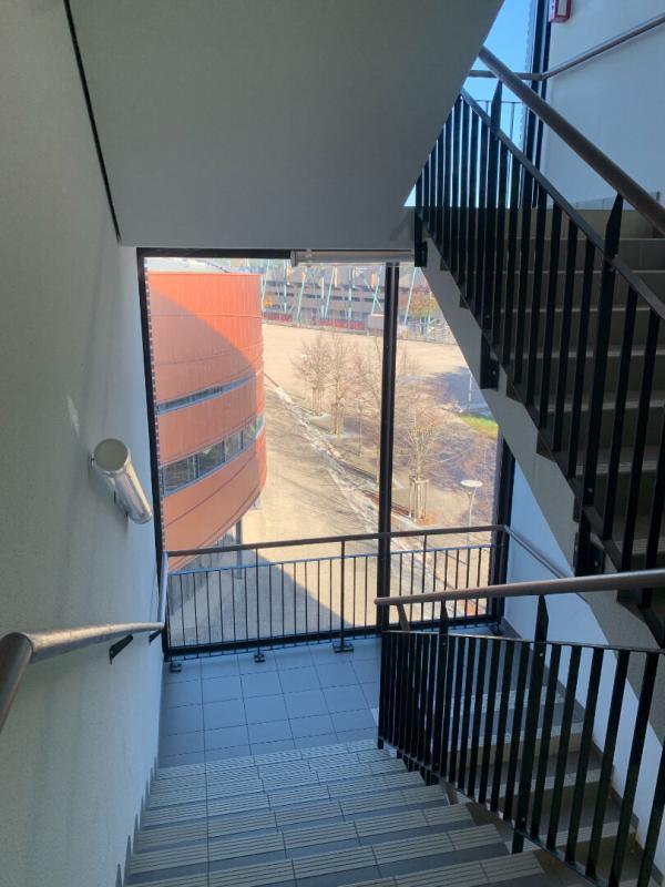 Local d'activité / Entrepôt - 51 m²