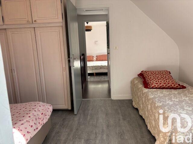 Maison - 178 m² - 7 pièces