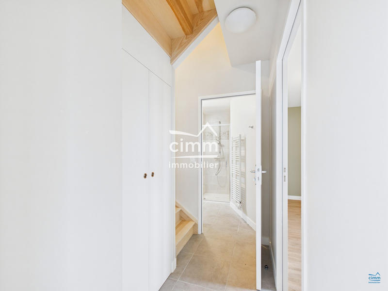 Maison traditionnelle - 68 m² - 4 pièces