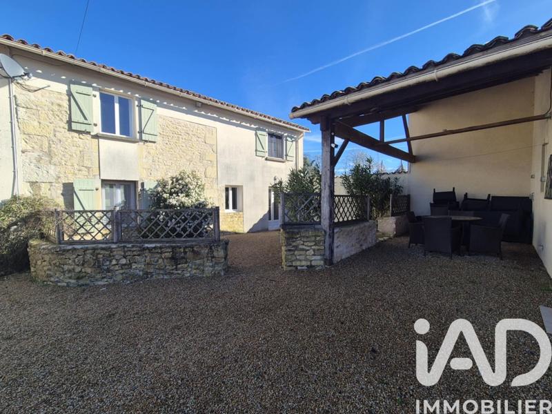 Maison de campagne - 255 m² - 10 pièces