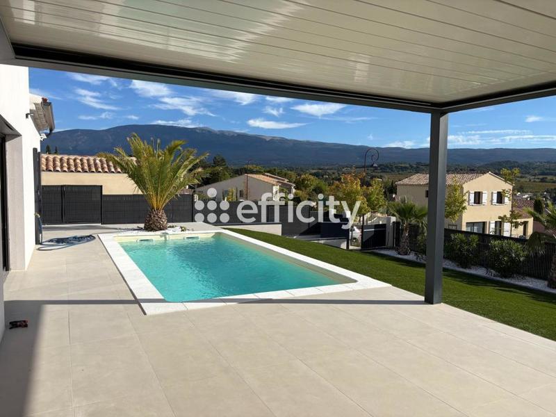 Villa - 130 m² - 4 pièces