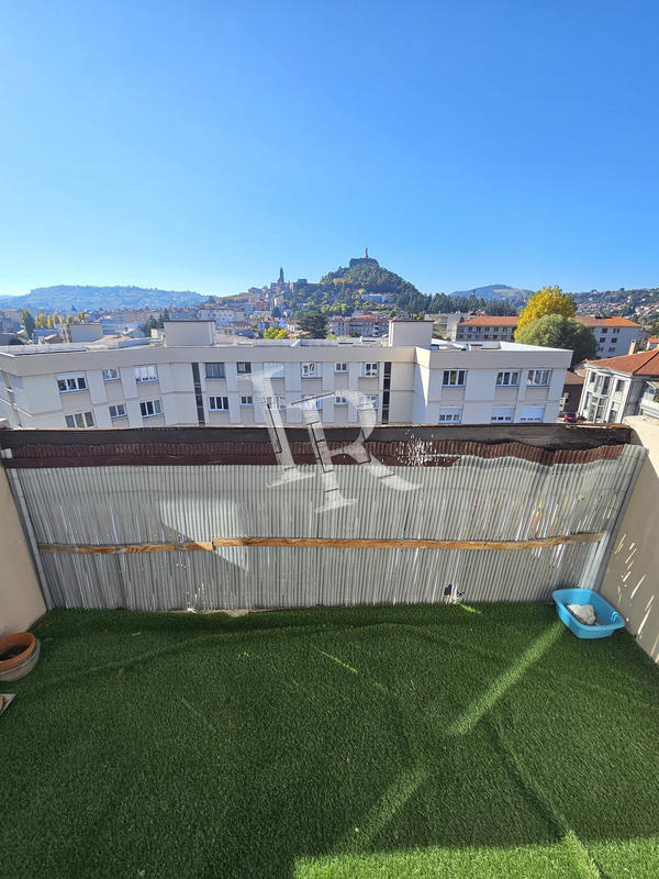 Appartement - 82 m² - 4 pièces