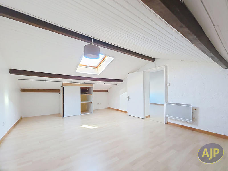 Appartement - 45 m² - 3 pièces