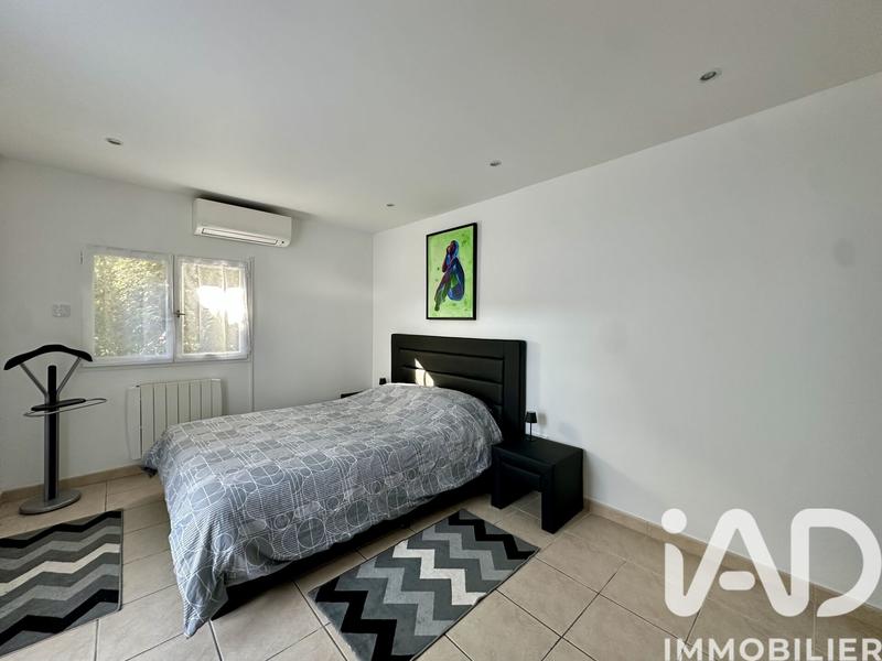 Maison - 272 m² - 9 pièces