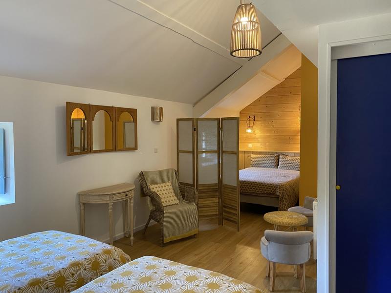 Château - 1 600 m² - 35 pièces