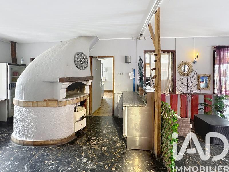 Châlet - 300 m² - 4 pièces