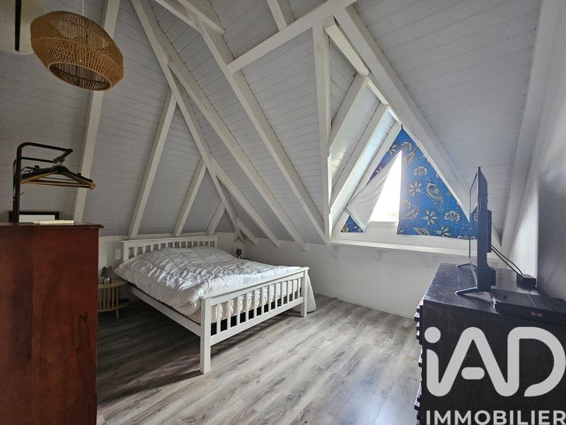 Maison - 184 m² - 6 pièces