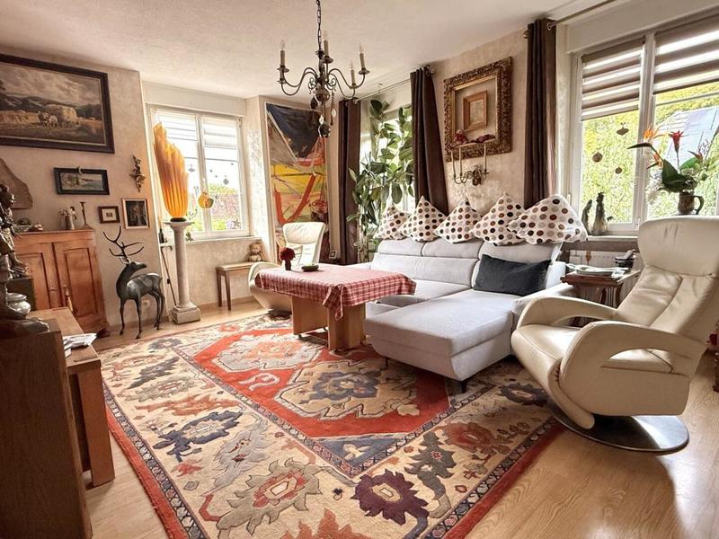 Maison de maîtres - 252 m² - 11 pièces