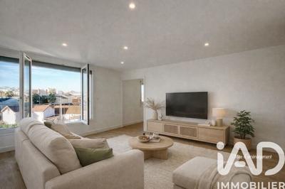 Appartement - 79 m² - 4 pièces