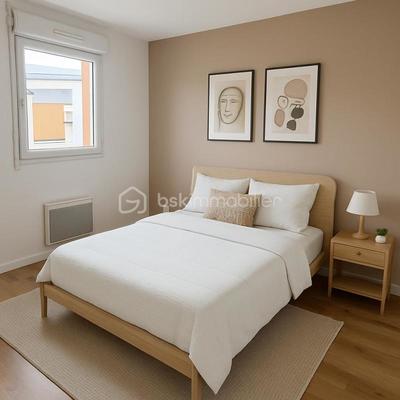 Maison - 90 m² - 4 pièces