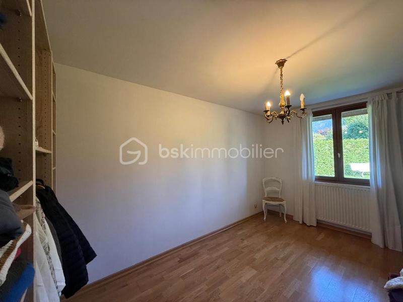Maison - 87 m² - 4 pièces