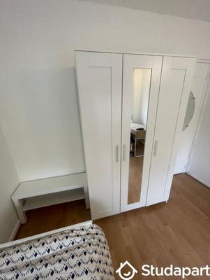 Chambre - 60 m² - 1 pièce