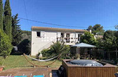 Villa - 125 m² - 5 pièces