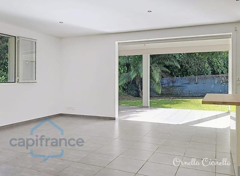 Maison - 111 m² - 4 pièces