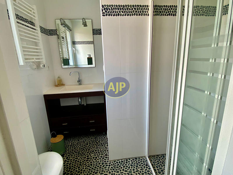 Appartement - 85 m² - 4 pièces