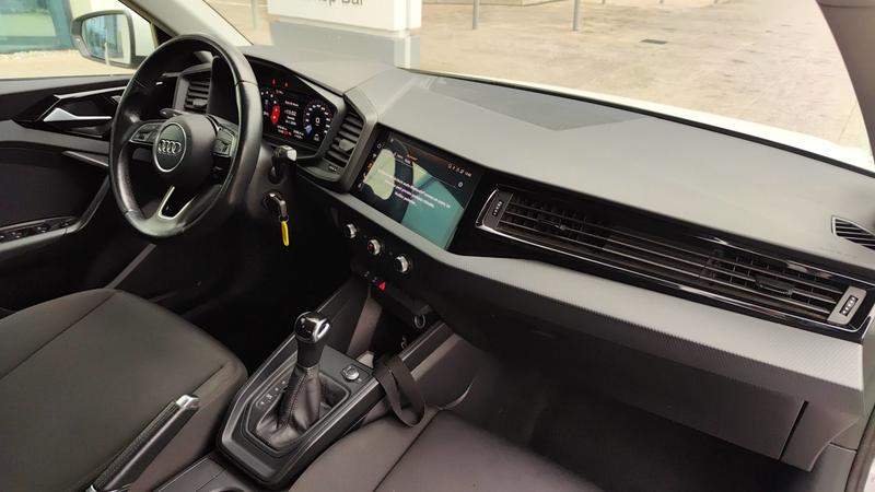 Audi A1 sportback 1 1.0 Tfsi 110 s-Tronic7 s - Automatique